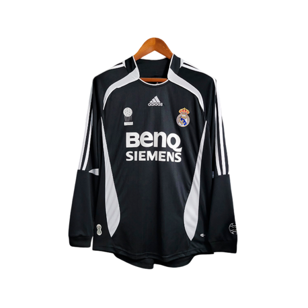 Real Madrid Retro 2006/07 2º Equipación (MANGA LARGA)