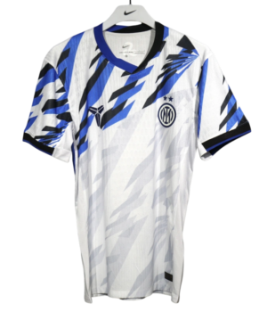 Inter de Milán x Kobe Bryant Mamba Edition